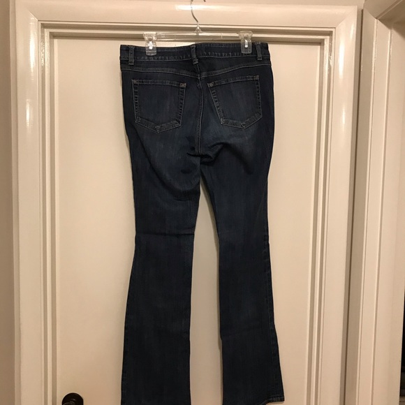 Cabi Baby Boot Cut Jean,34”waist,33” inseam,9”rise - Picture 2 of 4